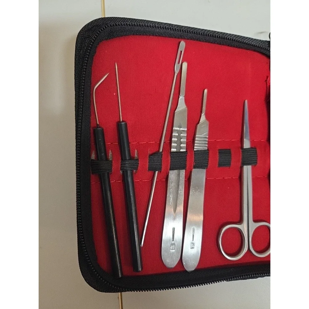 Surgical Dissection Kit In‎ Carrying Case Complete And Compact